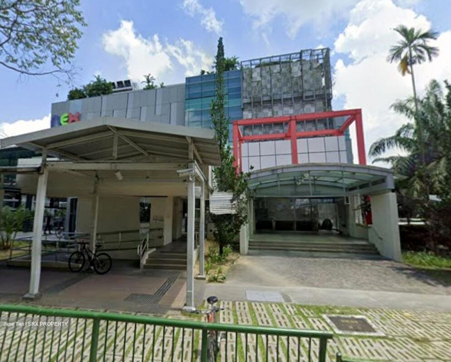 Nex (D19), Retail #518864501